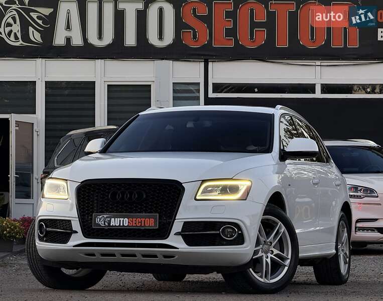 Внедорожник / Кроссовер Audi Q5 2015 в 