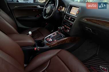 Внедорожник / Кроссовер Audi Q5 2015 в 