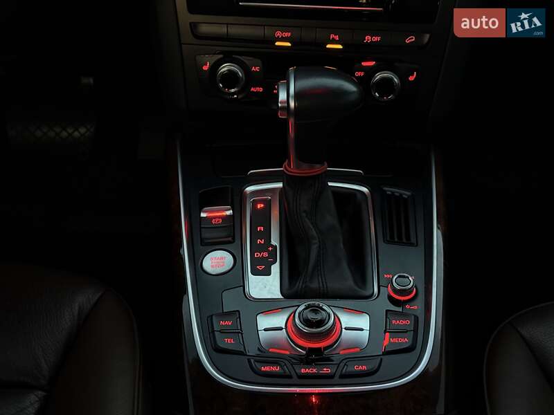 Позашляховик / Кросовер Audi Q5 2015 в Харкові