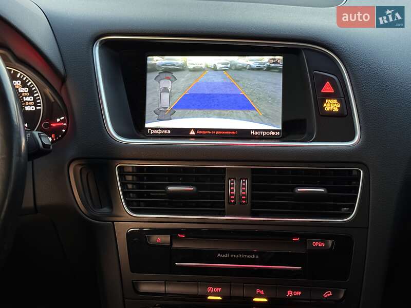 Позашляховик / Кросовер Audi Q5 2015 в Харкові