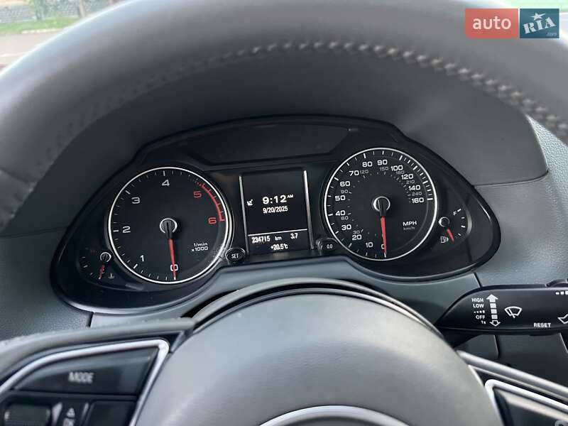 Позашляховик / Кросовер Audi Q5 2015 в Дубні
