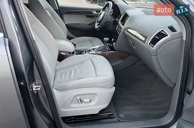 Внедорожник / Кроссовер Audi Q5 2015 в 
