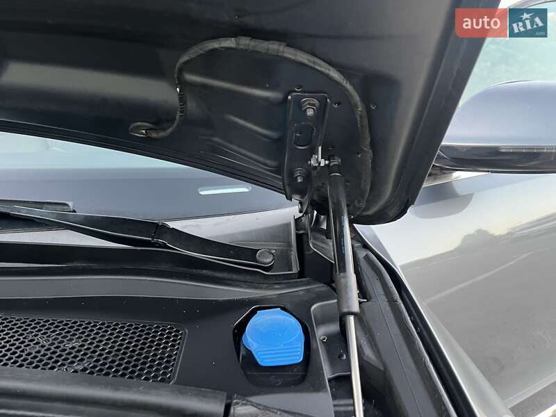 Позашляховик / Кросовер Audi Q5 2015 в Дубні