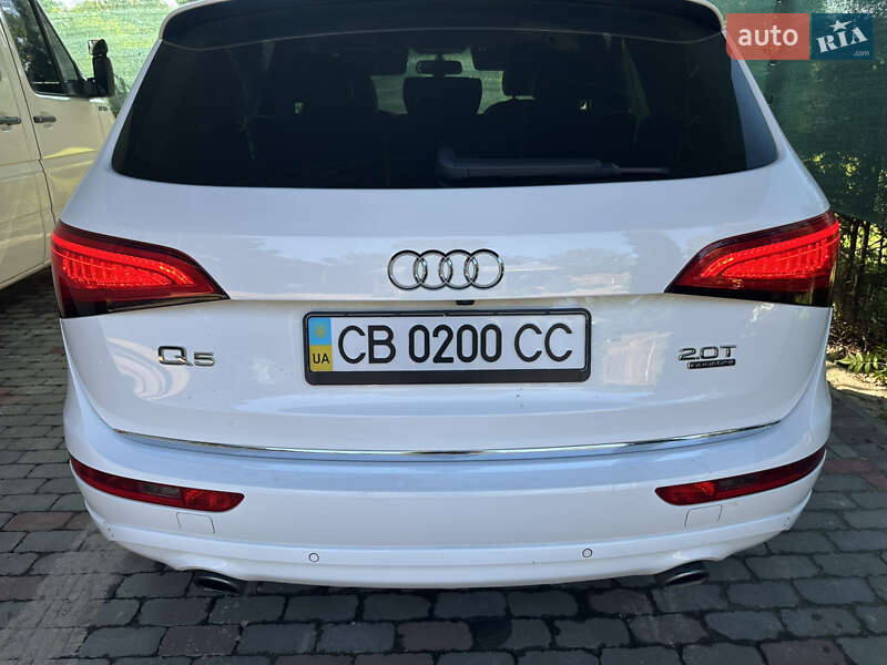 Позашляховик / Кросовер Audi Q5 2014 в Бобровиці