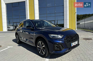 Внедорожник / Кроссовер Audi Q5 2022 в Львове