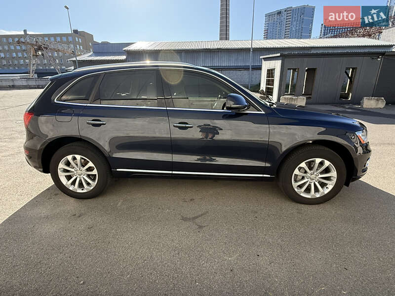 Внедорожник / Кроссовер Audi Q5 2016 в Киеве
