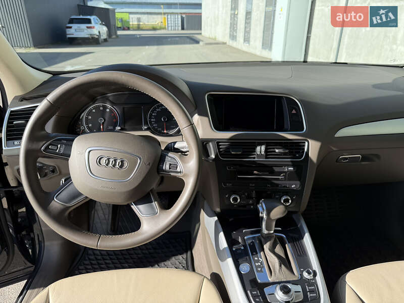 Внедорожник / Кроссовер Audi Q5 2016 в Киеве
