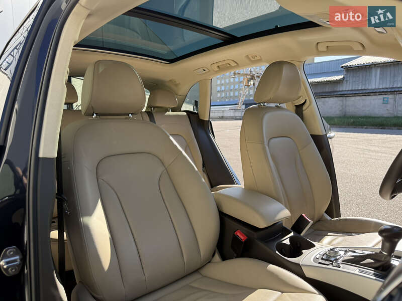 Внедорожник / Кроссовер Audi Q5 2016 в Киеве