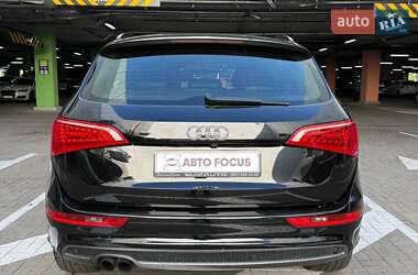 Внедорожник / Кроссовер Audi Q5 2011 в 