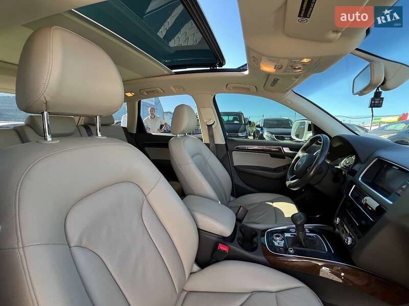 Позашляховик / Кросовер Audi Q5 2014 в Львові