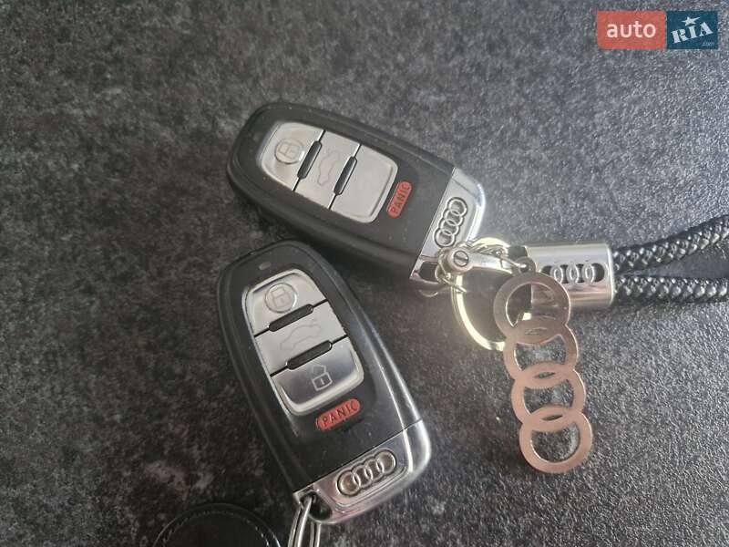 Внедорожник / Кроссовер Audi Q5 2010 в Тернополе