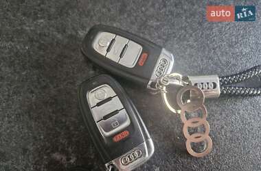 Позашляховик / Кросовер Audi Q5 2010 в 