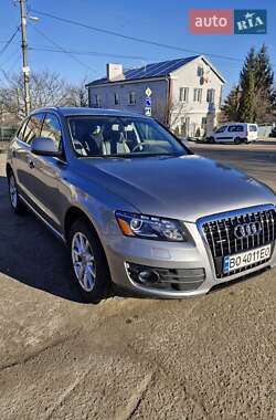 Позашляховик / Кросовер Audi Q5 2010 в 