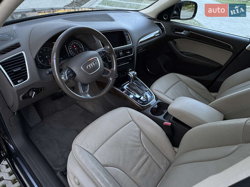 Позашляховик / Кросовер Audi Q5 2016 в Самборі