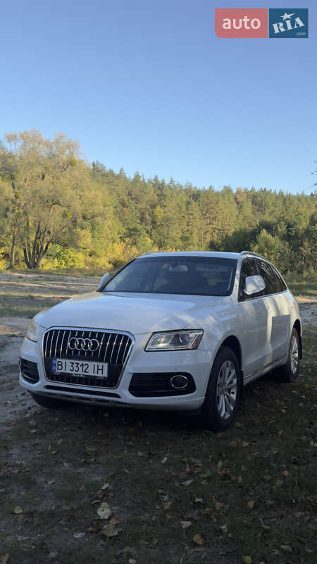 Внедорожник / Кроссовер Audi Q5 2014 в Полтаве