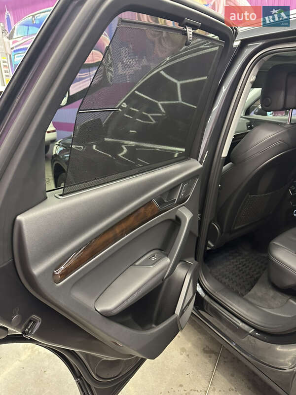 Внедорожник / Кроссовер Audi Q5 2019 в Киеве