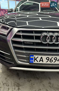 Внедорожник / Кроссовер Audi Q5 2019 в 