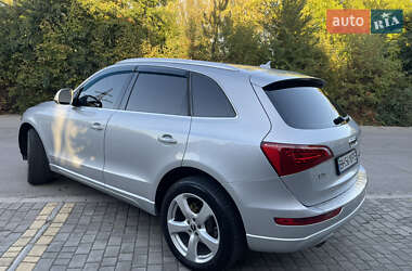 Внедорожник / Кроссовер Audi Q5 2012 в 