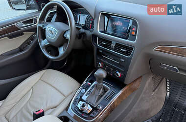 Внедорожник / Кроссовер Audi Q5 2015 в 