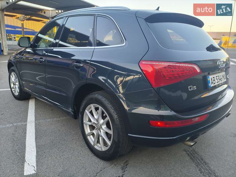 Позашляховик / Кросовер Audi Q5 2012 в Вінниці