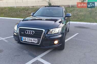 Позашляховик / Кросовер Audi Q5 2012 в 