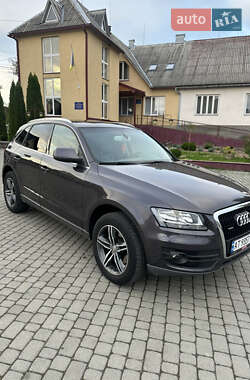 Внедорожник / Кроссовер Audi Q5 2010 в 