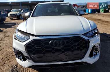 Внедорожник / Кроссовер Audi Q5 2024 в 
