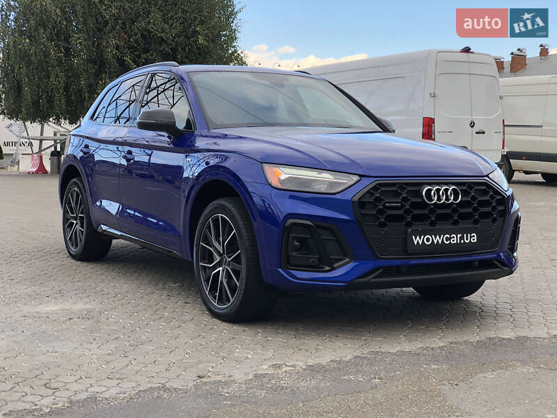 Внедорожник / Кроссовер Audi Q5 2021 в Черновцах