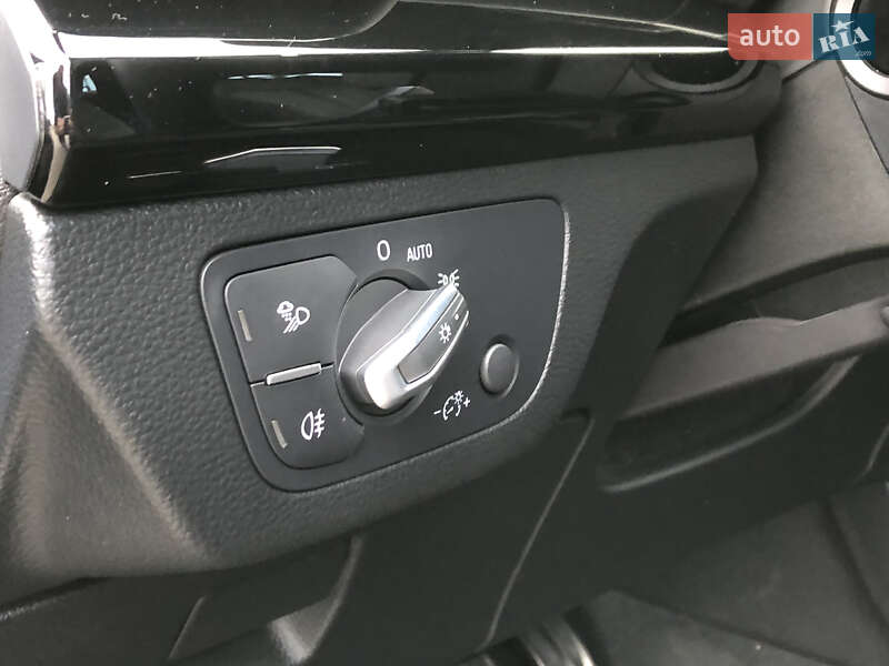 Внедорожник / Кроссовер Audi Q5 2021 в Черновцах