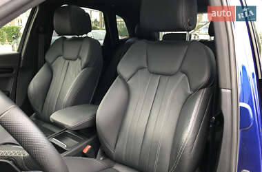 Внедорожник / Кроссовер Audi Q5 2021 в 