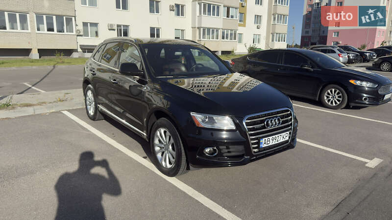 Позашляховик / Кросовер Audi Q5 2016 в 