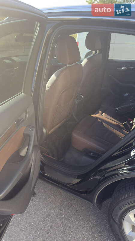 Внедорожник / Кроссовер Audi Q5 2016 в Виннице