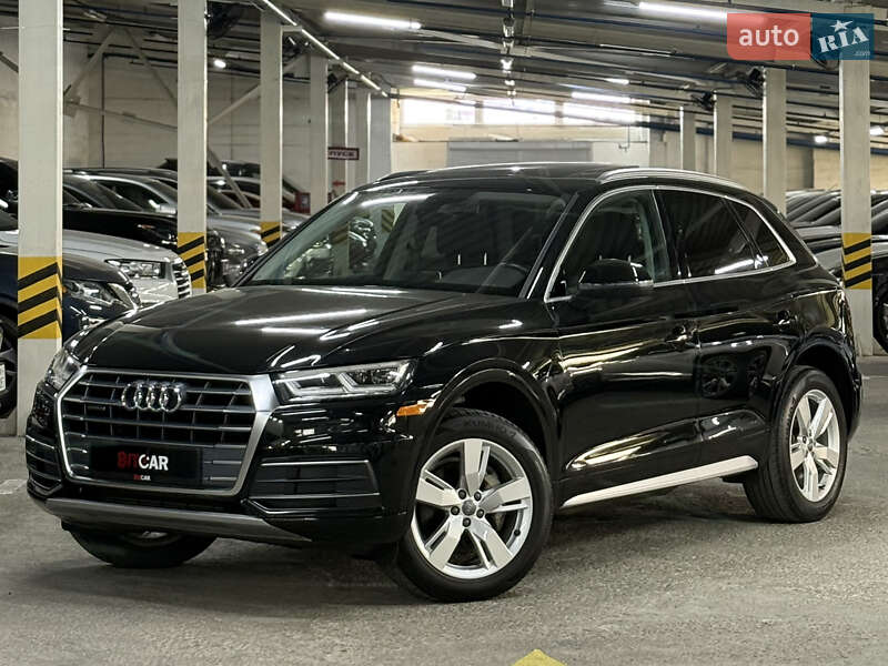 Внедорожник / Кроссовер Audi Q5 2018 в Одессе