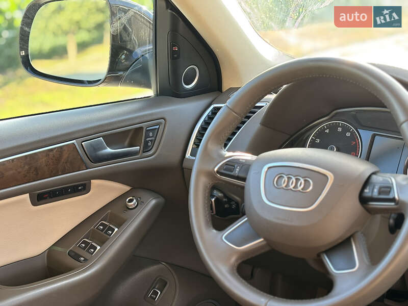 Внедорожник / Кроссовер Audi Q5 2014 в Виннице