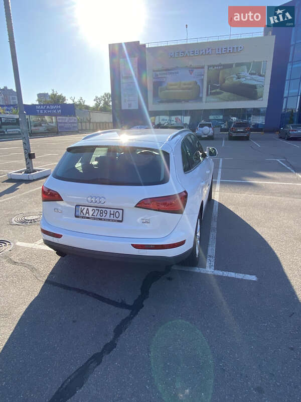 Позашляховик / Кросовер Audi Q5 2014 в Києві