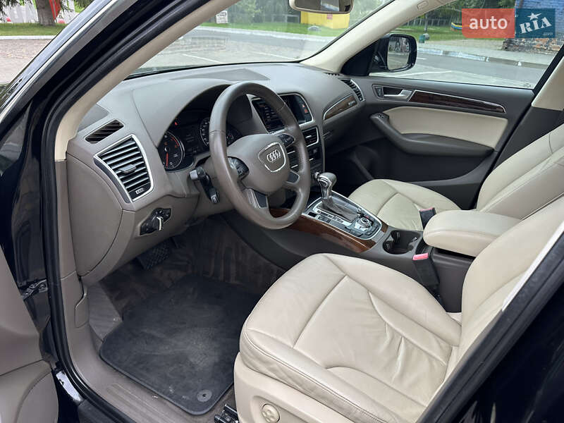 Внедорожник / Кроссовер Audi Q5 2014 в Луцке