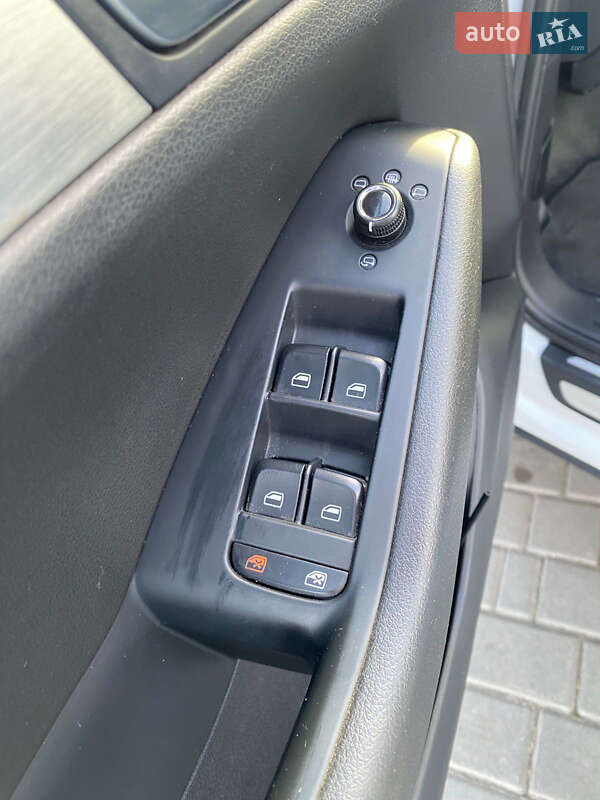 Позашляховик / Кросовер Audi Q5 2012 в Мукачевому