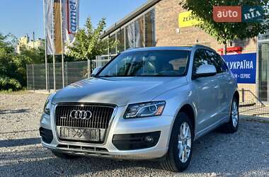 Позашляховик / Кросовер Audi Q5 2010 в 