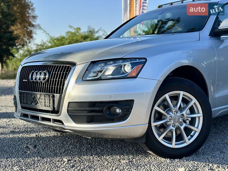 Внедорожник / Кроссовер Audi Q5 2010 в Виннице