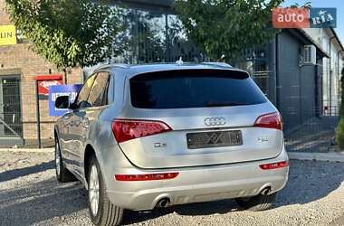 Позашляховик / Кросовер Audi Q5 2010 в 