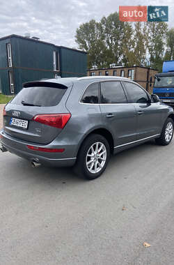 Внедорожник / Кроссовер Audi Q5 2012 в 