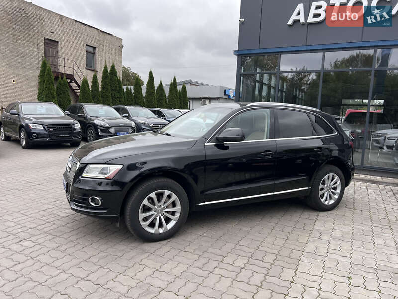 Внедорожник / Кроссовер Audi Q5 2014 в Нововолынске