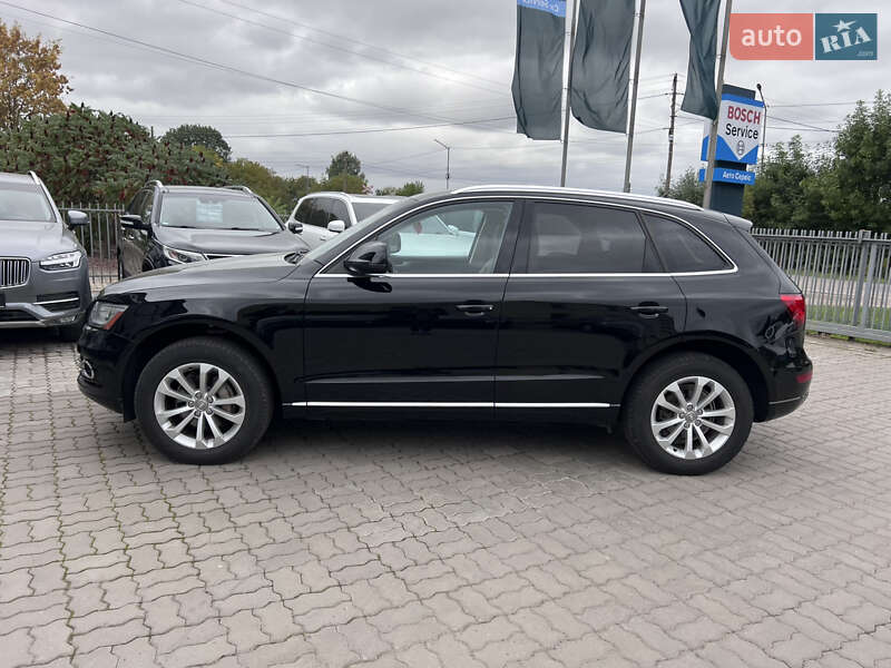Внедорожник / Кроссовер Audi Q5 2014 в Нововолынске
