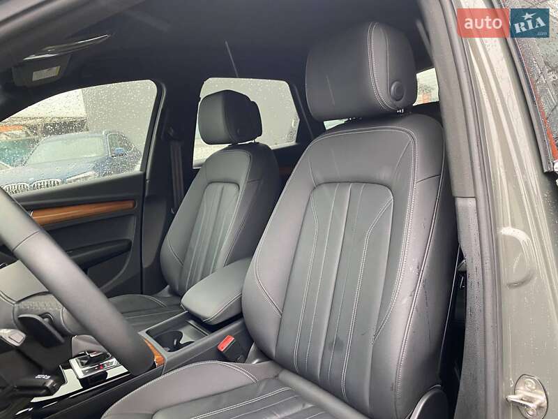 Внедорожник / Кроссовер Audi Q5 2023 в Львове фото 21 Внедорожник / Кроссовер Audi Q5 2023 в Львове