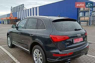 Позашляховик / Кросовер Audi Q5 2016 в 