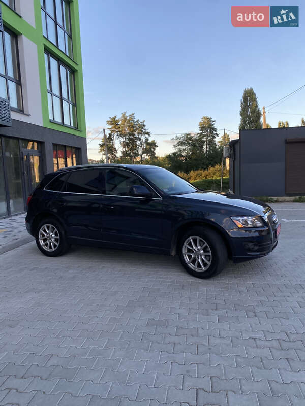 Внедорожник / Кроссовер Audi Q5 2012 в Вараше фото 15 Внедорожник / Кроссовер Audi Q5 2012 в Вараше