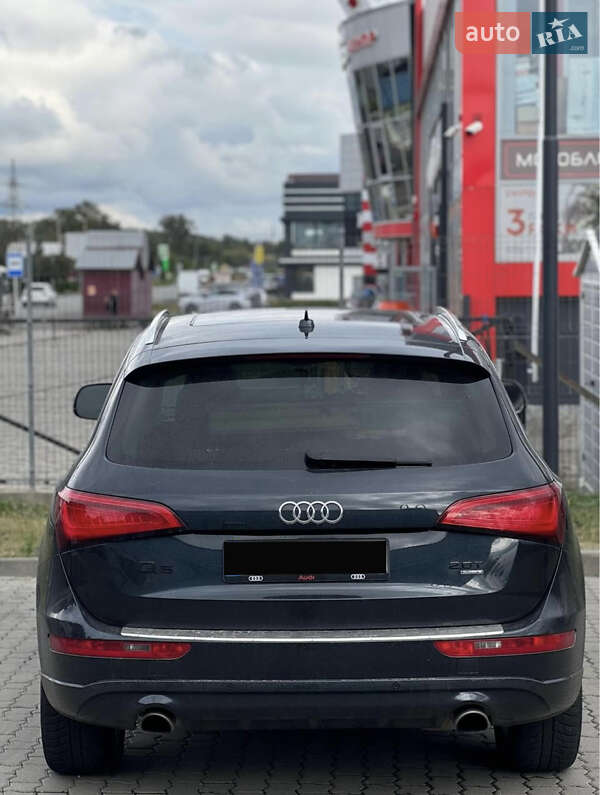 Позашляховик / Кросовер Audi Q5 2012 в Ужгороді