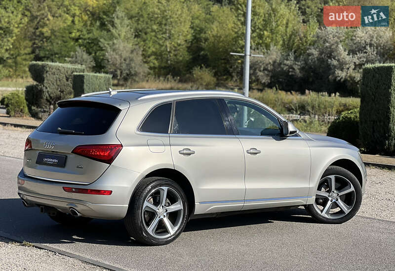 Внедорожник / Кроссовер Audi Q5 2015 в Днепре