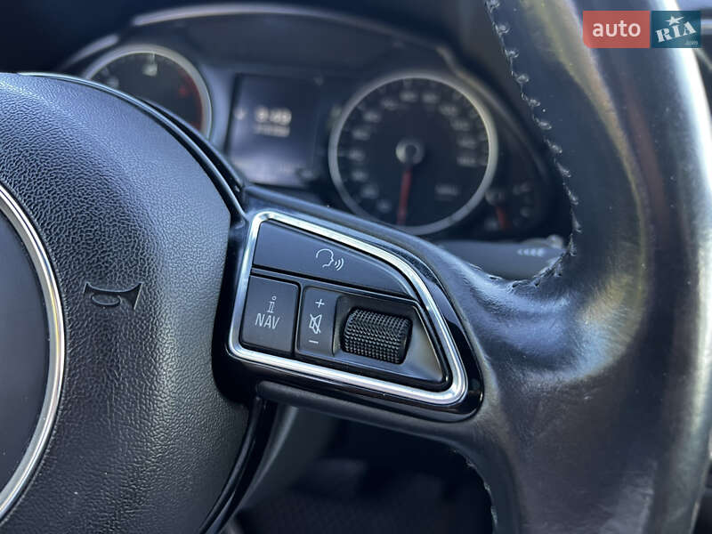 Внедорожник / Кроссовер Audi Q5 2015 в Днепре