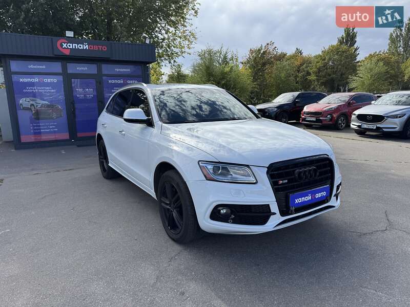 Внедорожник / Кроссовер Audi Q5 2016 в Днепре